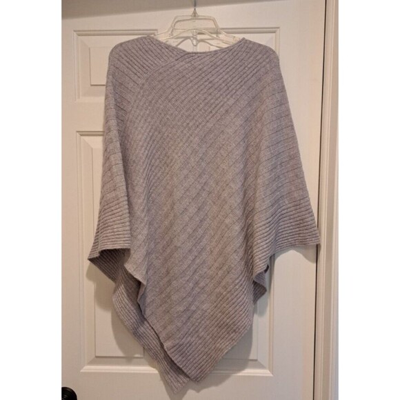 BERYLL Dramatic Asymmetrical Poncho Ribbed Gray 100% Cashmere Sweater - 346 - Picture 2 of 12
